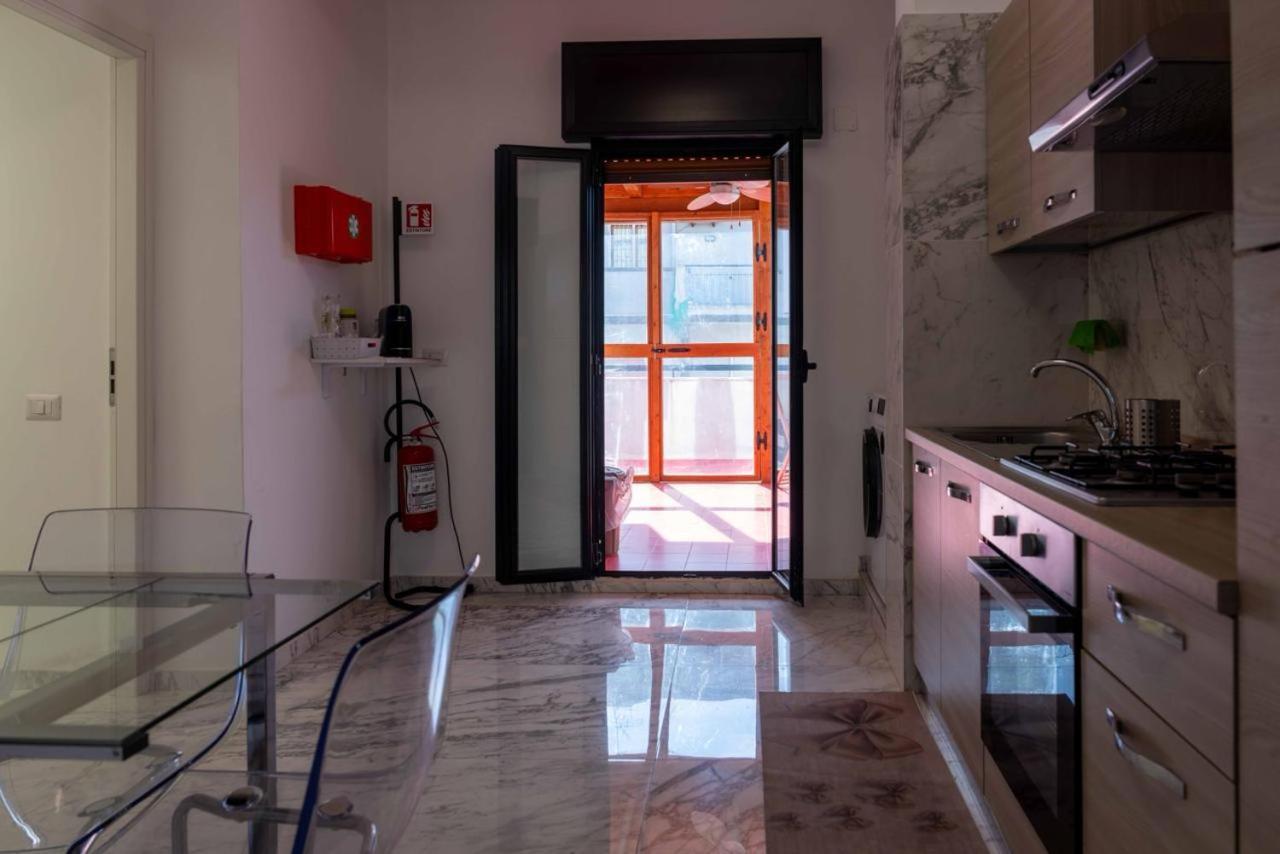 B&B De Rossi185 Bari Zewnętrze zdjęcie